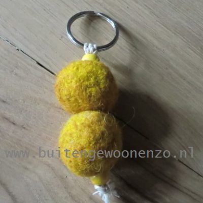 Hanger wollen bolletjes