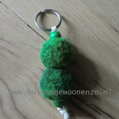 Hanger wollen bolletjes